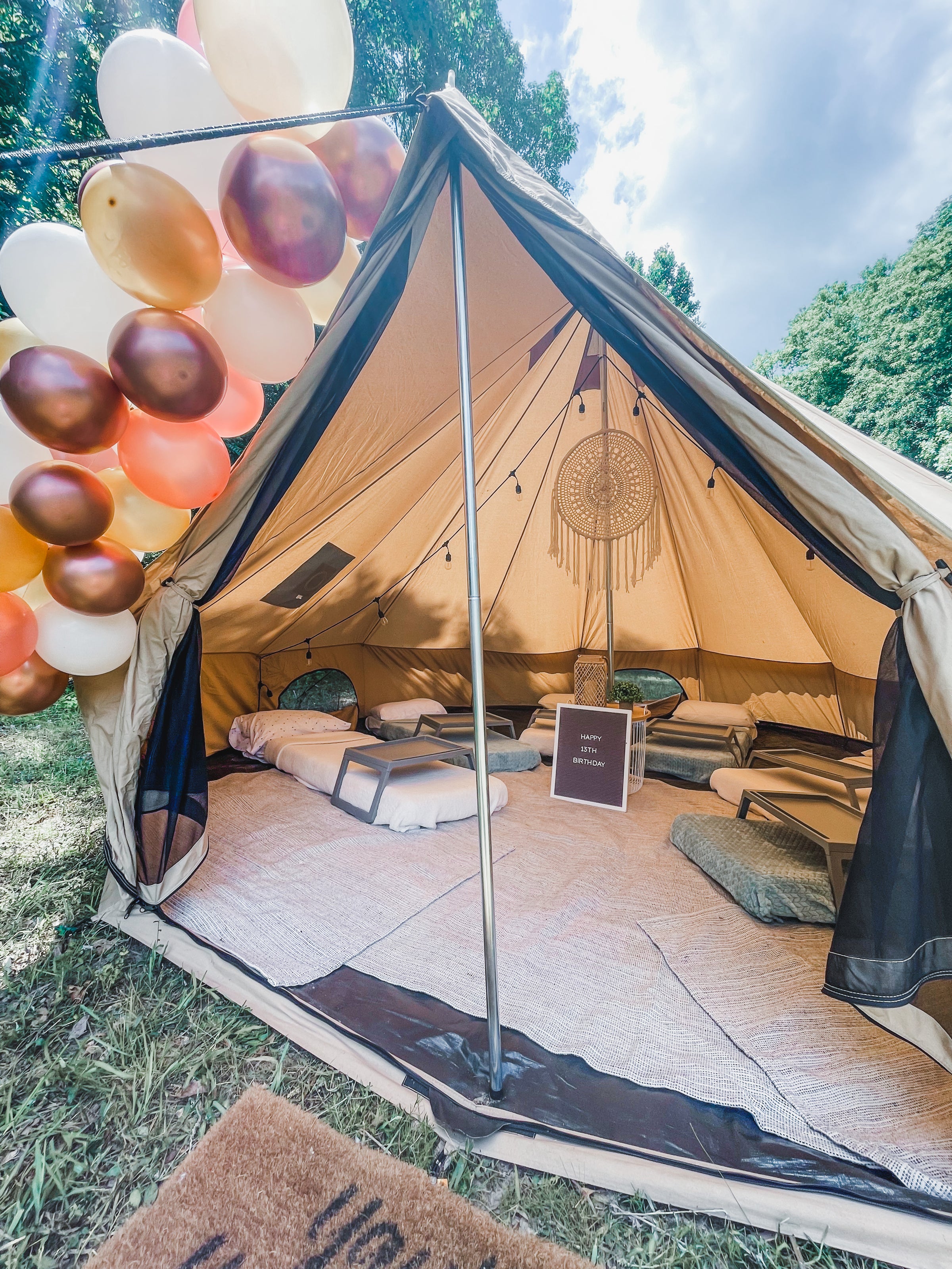 Glamping party online rentals